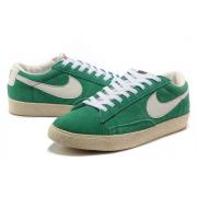 Chaussure basket femme nike blazer vert low à petit prix discount